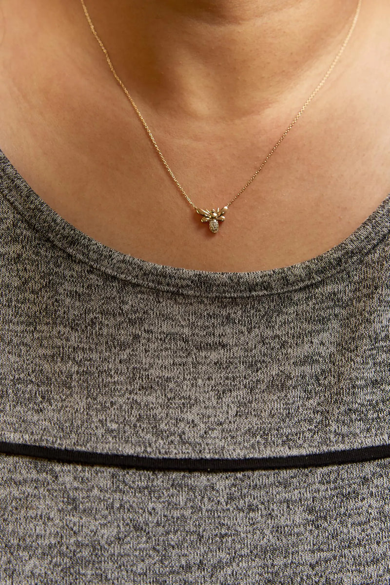 10K Yellow Gold Diamond Accented Bumble Bee Pendant 18" Inch Necklace (H-I Color, I1-I2 Clarity) - The Snow Owls