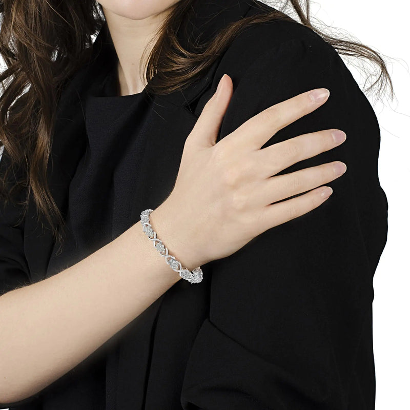 .925 Sterling Silver 2-1/4 Cttw Diamond 7” Cluster X Link Bracelet (I-J Color, I3 Clarity) - The Snow Owls