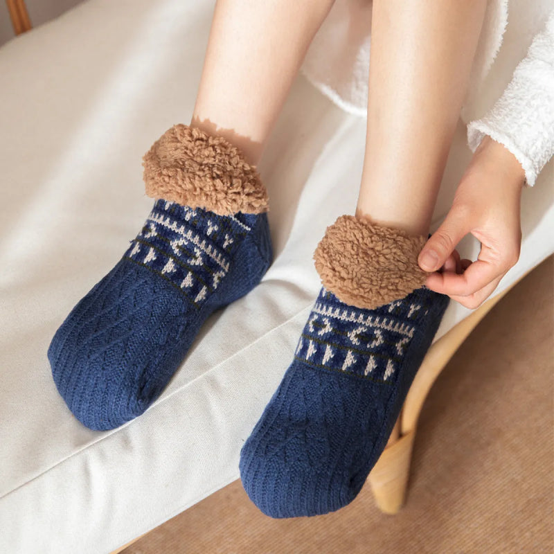 Warm Non-Slip Carpet Socks - The Snow Owls