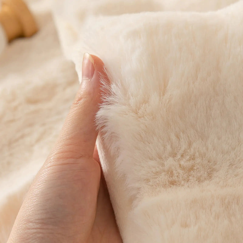 Super Soft Shaggy Non-Slip Plush Sofa Cover - The Snow Owls