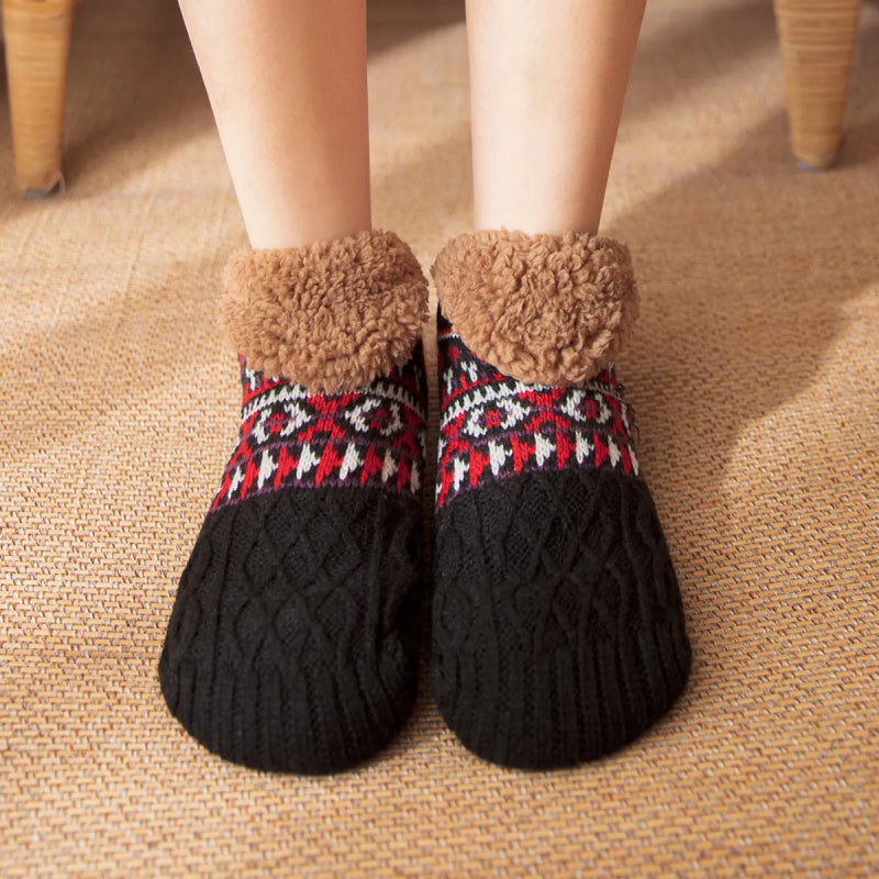 Warm Non-Slip Carpet Socks - The Snow Owls